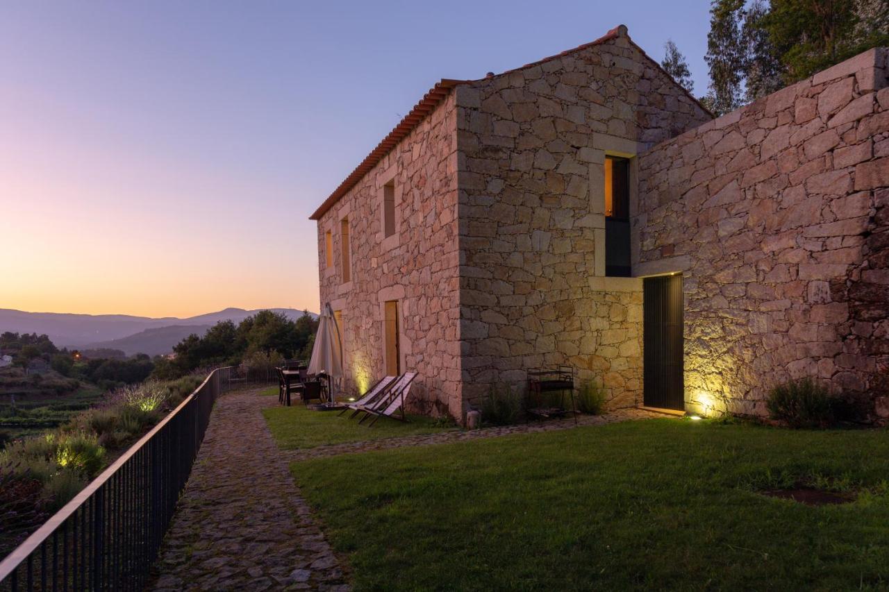 Melgaco Alvarinho Houses ภายนอก รูปภาพ