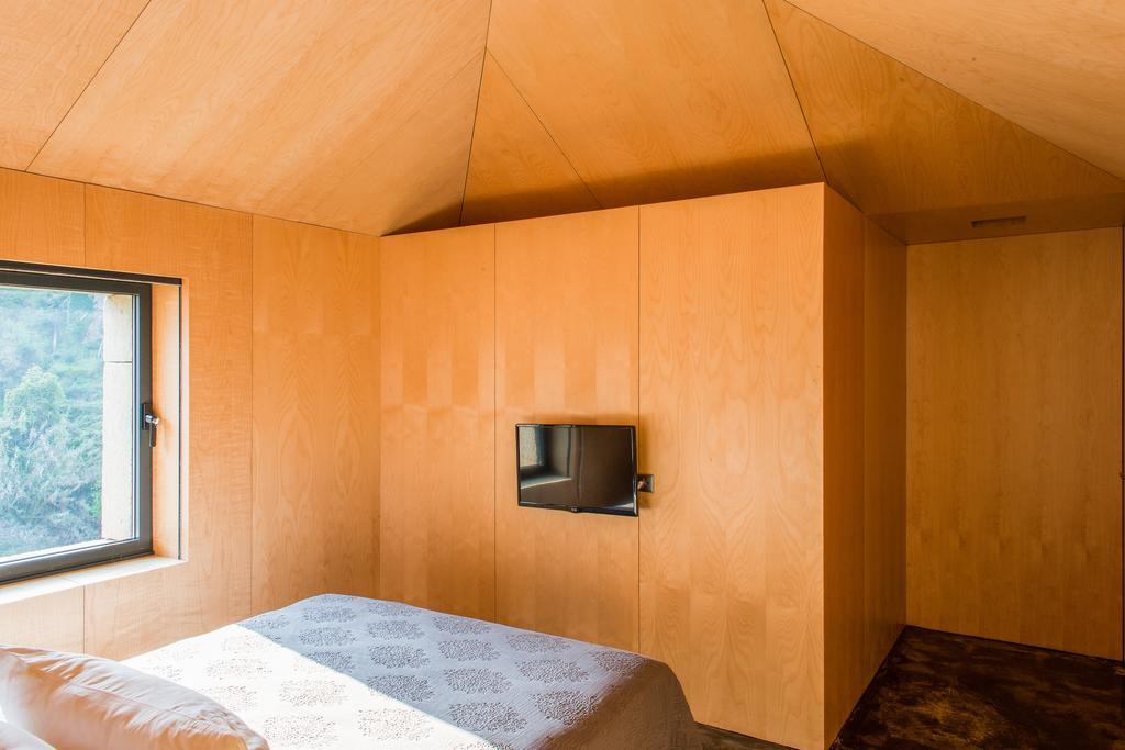 Melgaco Alvarinho Houses ภายนอก รูปภาพ
